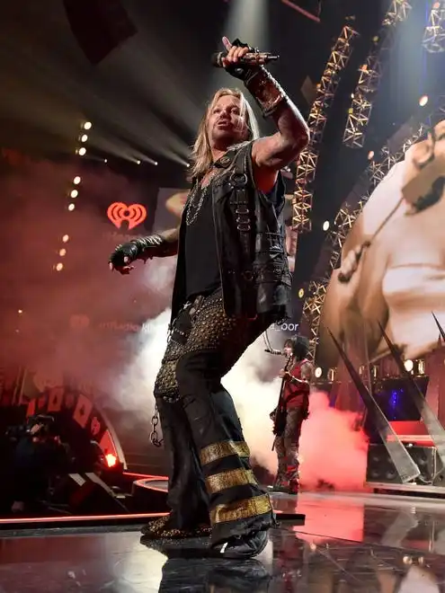 Mötley Crüe is ready to bring its farewell tour to Michigan tonight.