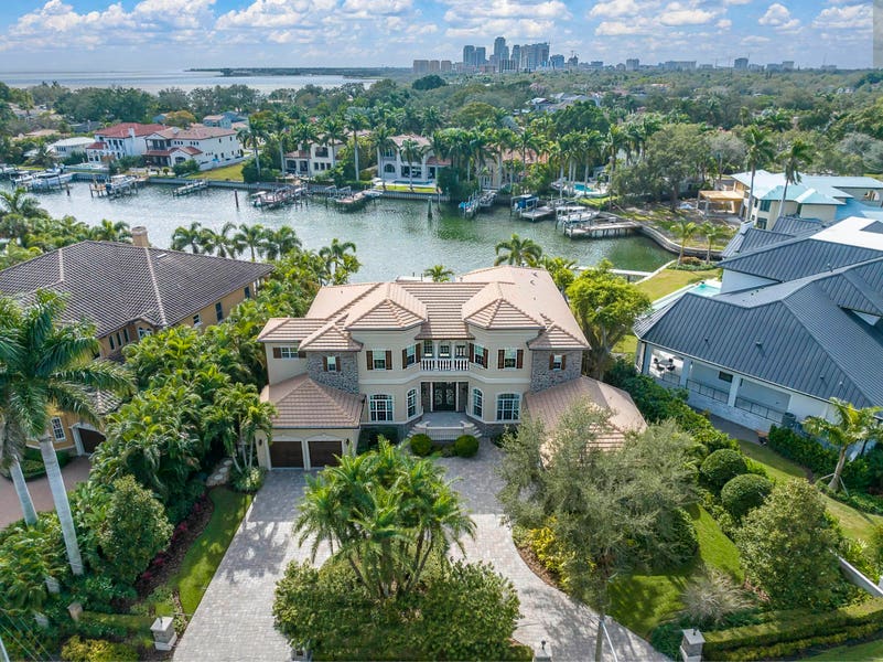 Luxurious $7.5 Million Waterfront Residence Exemplifies Snell Isle Living in Florida