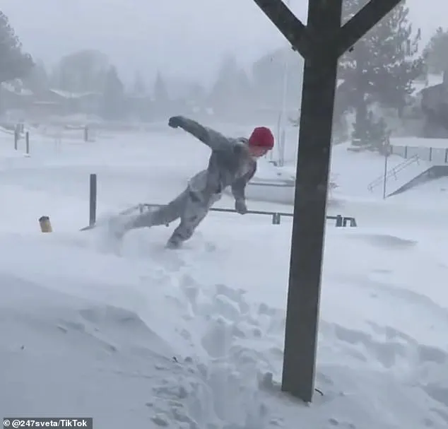 An ‘additional 1-2 feet of snowfall’ is expected in parts of Nevada and California through Monday morning