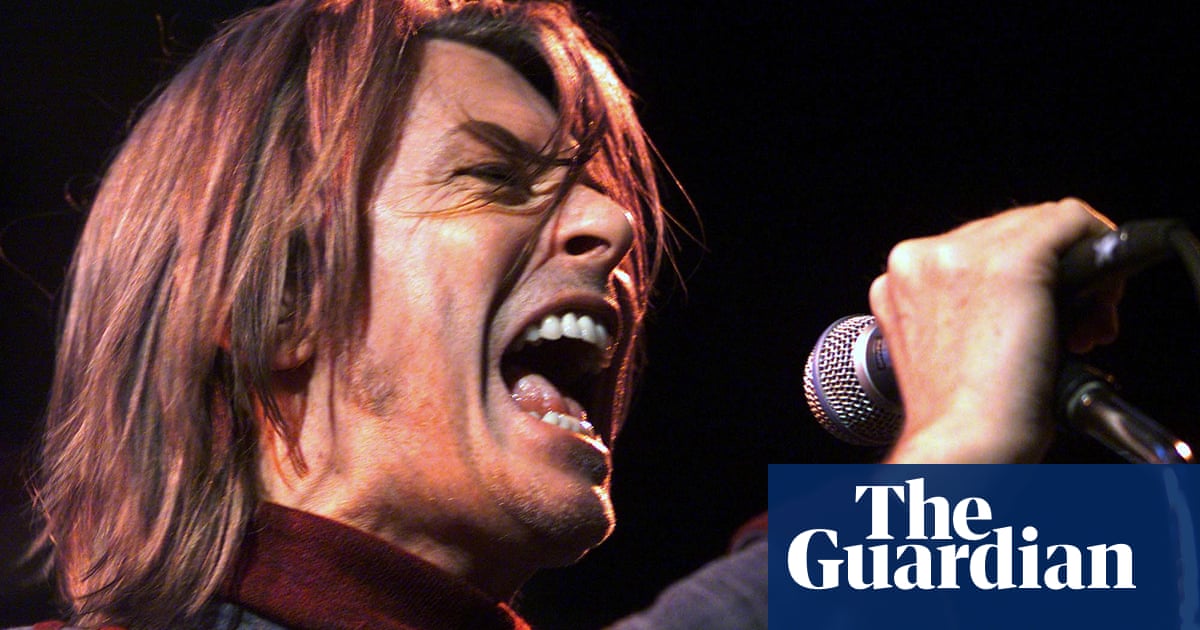 David Bowie’s Innovation: Transforming the Music Industry with Digital Market Creation