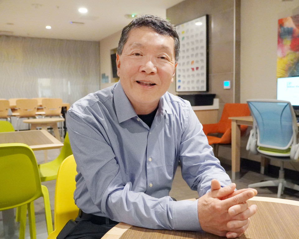 Recollection of Japan Aid Work: Dodgers Executive’s Son’s Life-Altering Experience