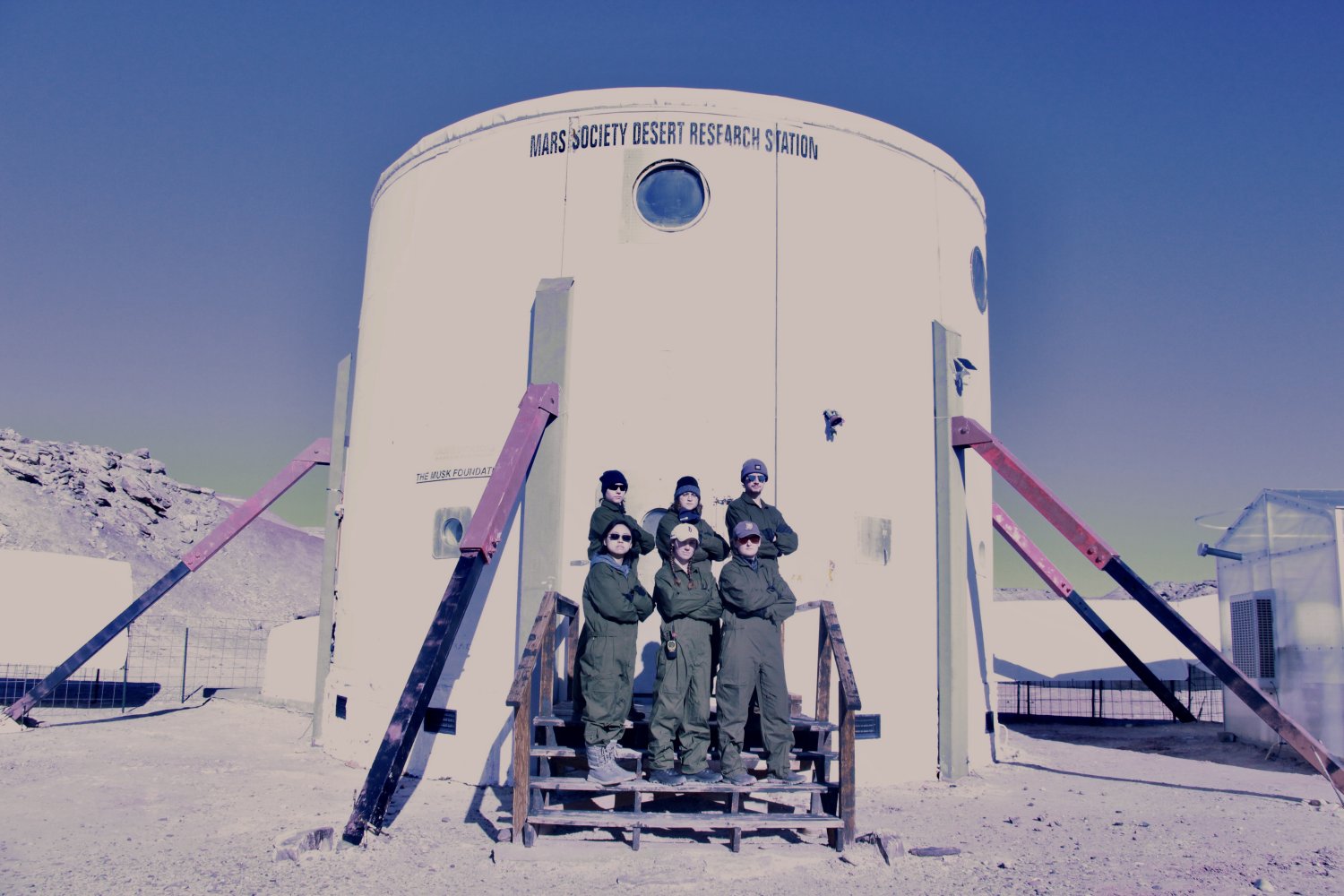 Collaborative Mission Simulates Life on Mars: A Glimpse into Future Space Exploration