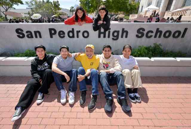 Enhancing Life Skills: ‘Students Run LA’ Youth Benefit from Los Angeles Marathon Training