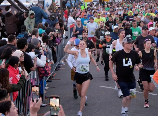 Clara Harter, Southern California News Group reporter, runs in the 39th Los Angeles Marathon on Sunday, March 17, 2024. (Photo by Dean Musgrove, Los Angeles Daily News/SCNG)