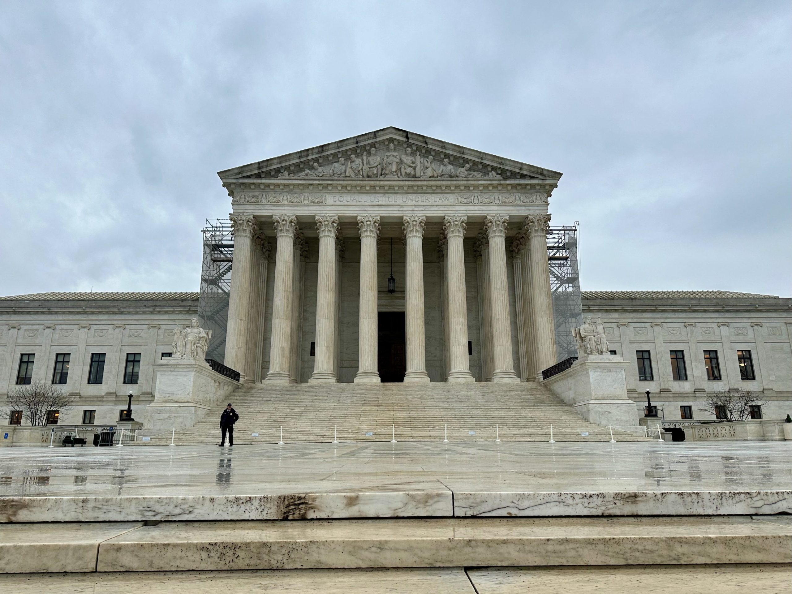 Justices seem to favor IRS in dispute over shareholder’s life insurance policy