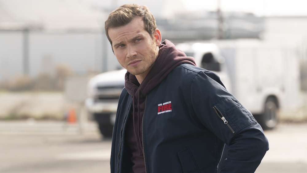 Oliver Stark Discusses Buck’s Sexual Orientation and the Impactful Storyline in the 100th Episode