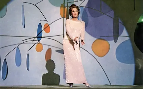 Susan Hayward in Valley of the Dolls