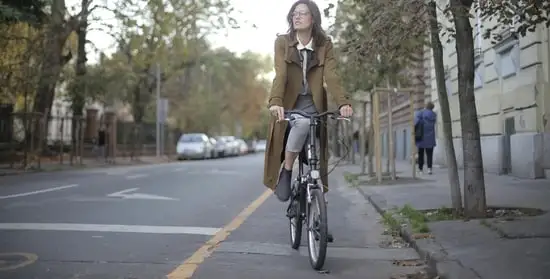 These top 7 bicycle for women gives you the freedom to stroll on the busy streets.(Pexels)