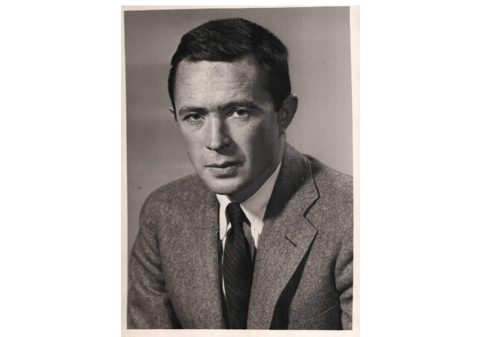 Unveiling Vincent Scully: Chronicling His Impact on Postwar American Architecture