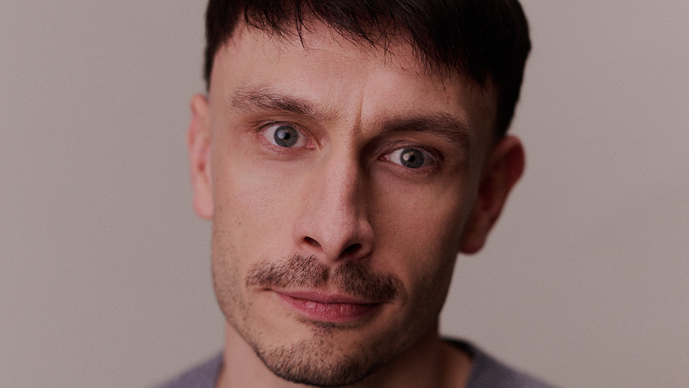 Richard Gadd Shares Insights on the Profound Impact of His Harrowing Stalking Tale in ‘Baby Reindeer’