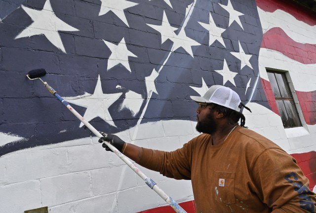 Westminster muralist brings the Carroll County countryside to life