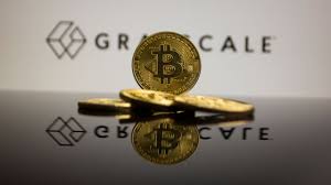 Grayscale Bitcoin Trust Nearing Annual Peaks as BlackRock ETF Filing Boosts Investor Confidence