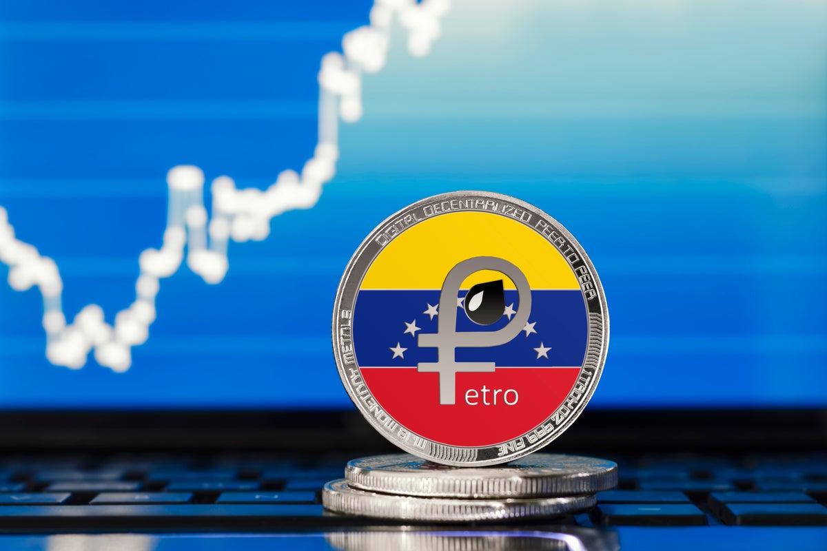 Here’s Why Venezuela’s Failed Cryptocurrency Could Not Fix 359.99% Yearly Inflation