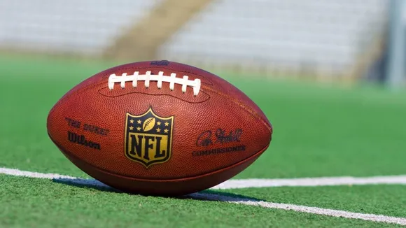 NFL ALL DAY Revolutionizes Sports Memorabilia with Blockchain