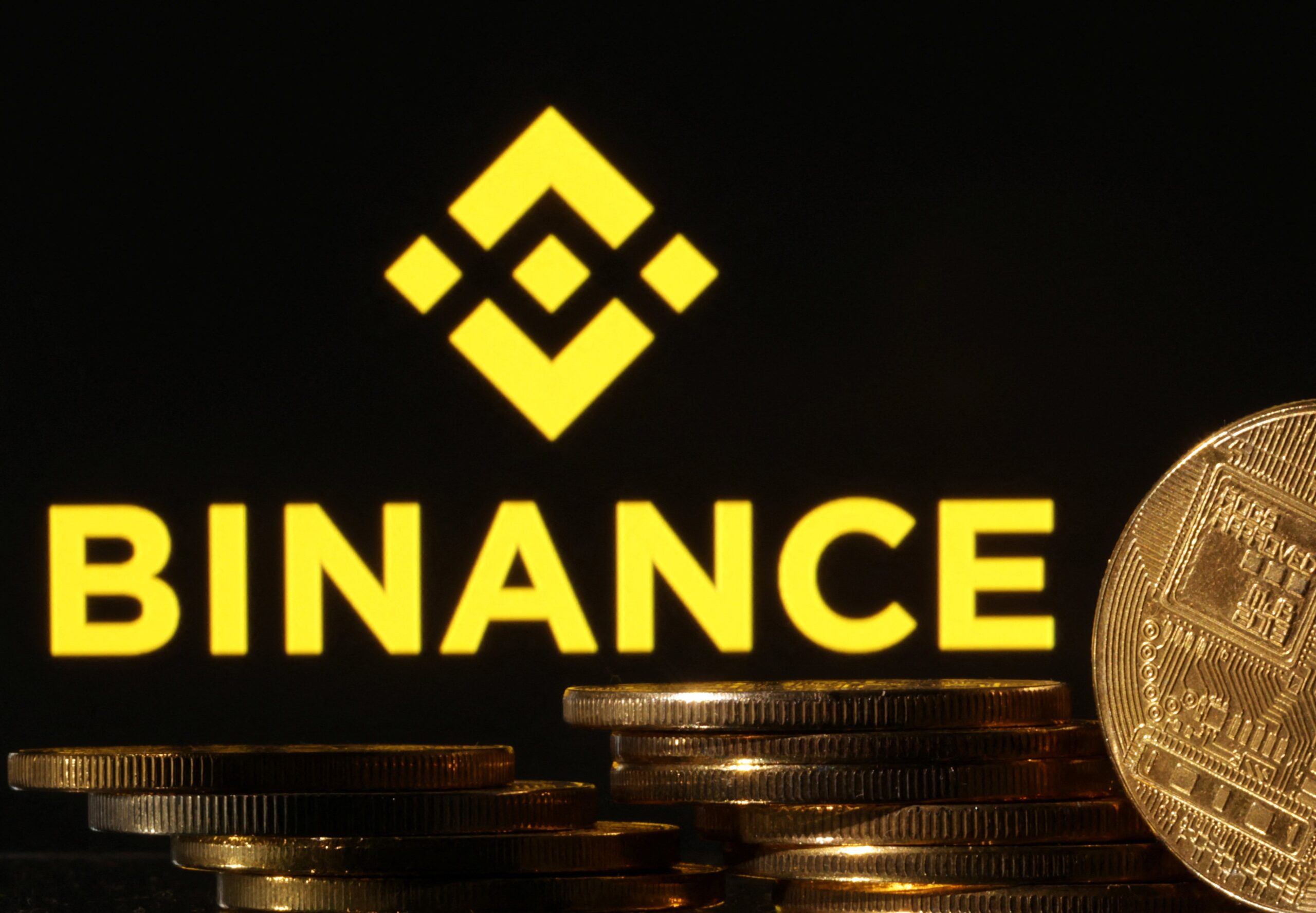 Binance closes in Nigeria as cryptocurrency targeted in naira fightback