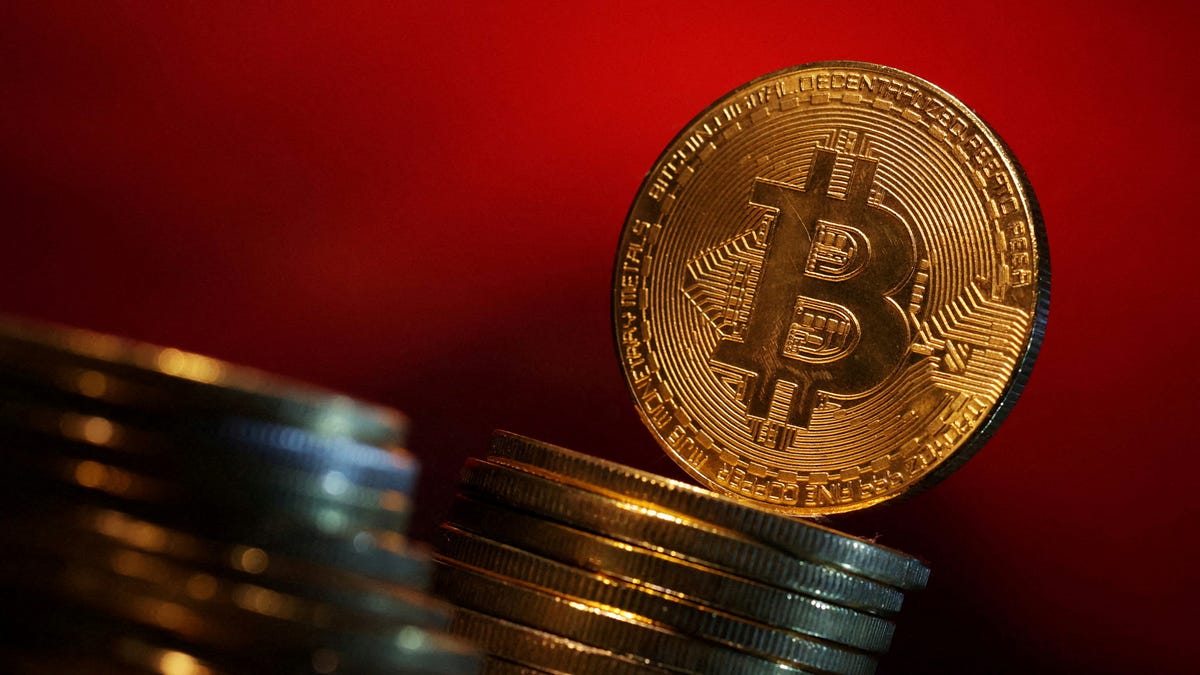 Hong Kong’s Influence: Bitcoin’s Resurgence Amid Volatility