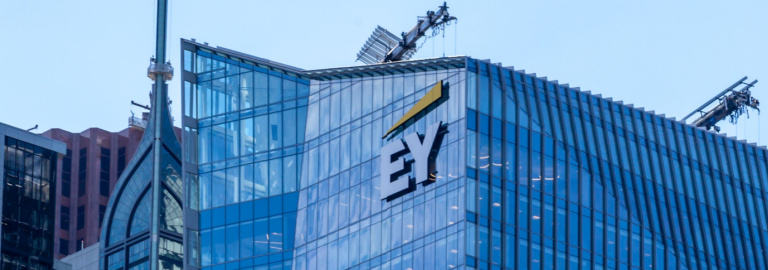 Enhancing Contract Management: EY Collaborates with Polygon Blockchain Platform