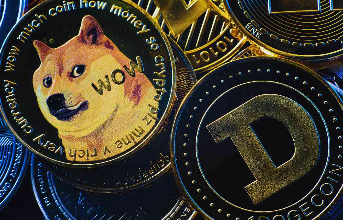 Promising Cryptocurrencies Poised for Explosive Growth in 2024: Dogecoin (DOGE), Solana (SOL), and Retik Finance (RETIK)