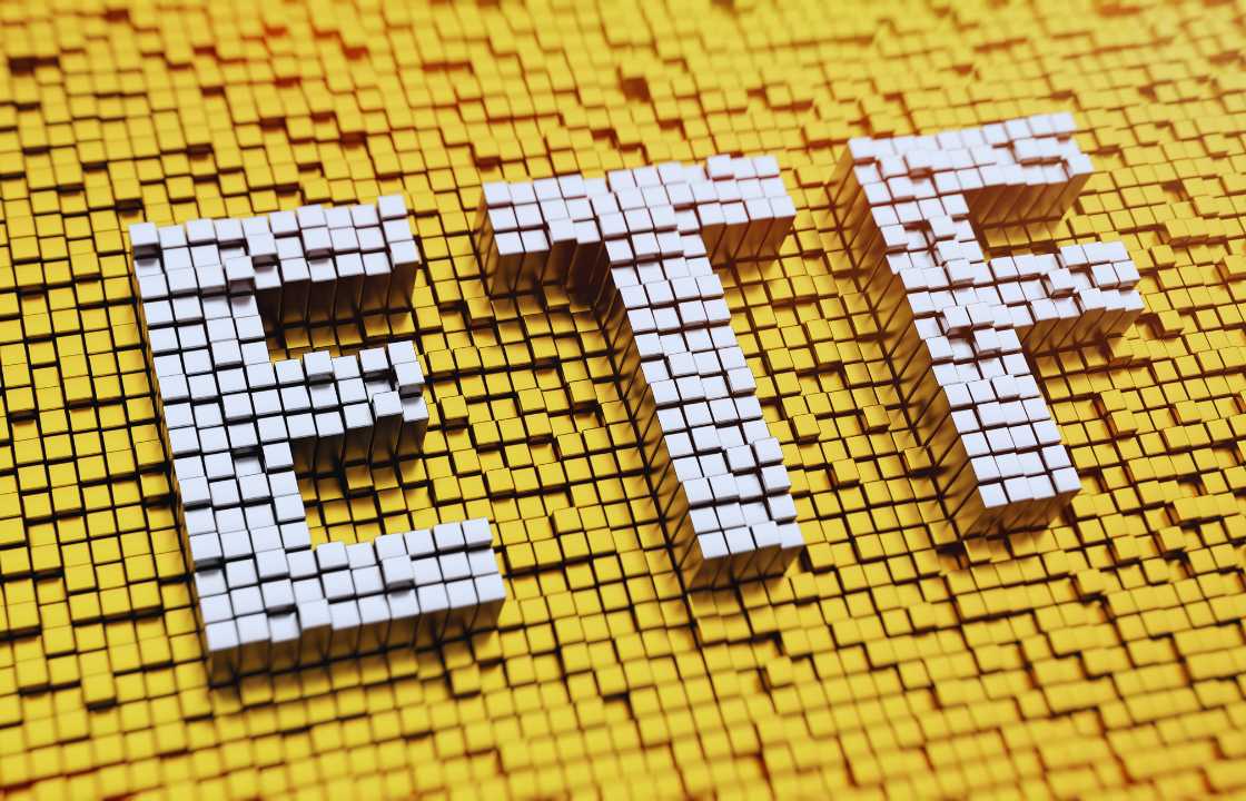 Bitcoin Price Rises to $67k Amid Rate Concerns and ETF Hype Downtrend