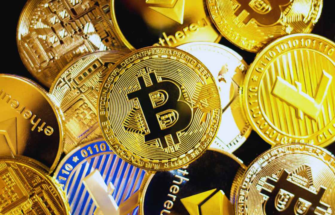 Best 3 Budget-Friendly Cryptocurrencies for Profitable May Investments