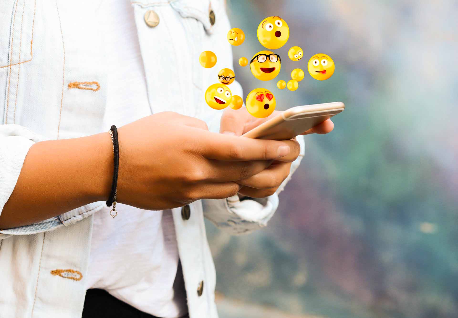 Be A Master Texter Using These Flirty Emojis