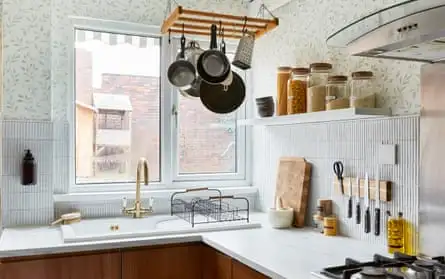 High society: the airy kitchen with plenty of space for cooking utensils.