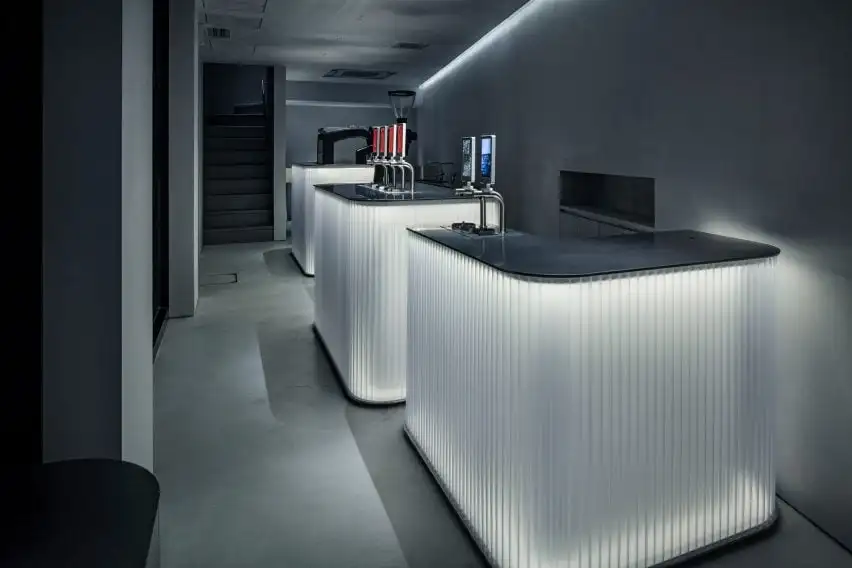 Self-service machines on polycarbonate counters