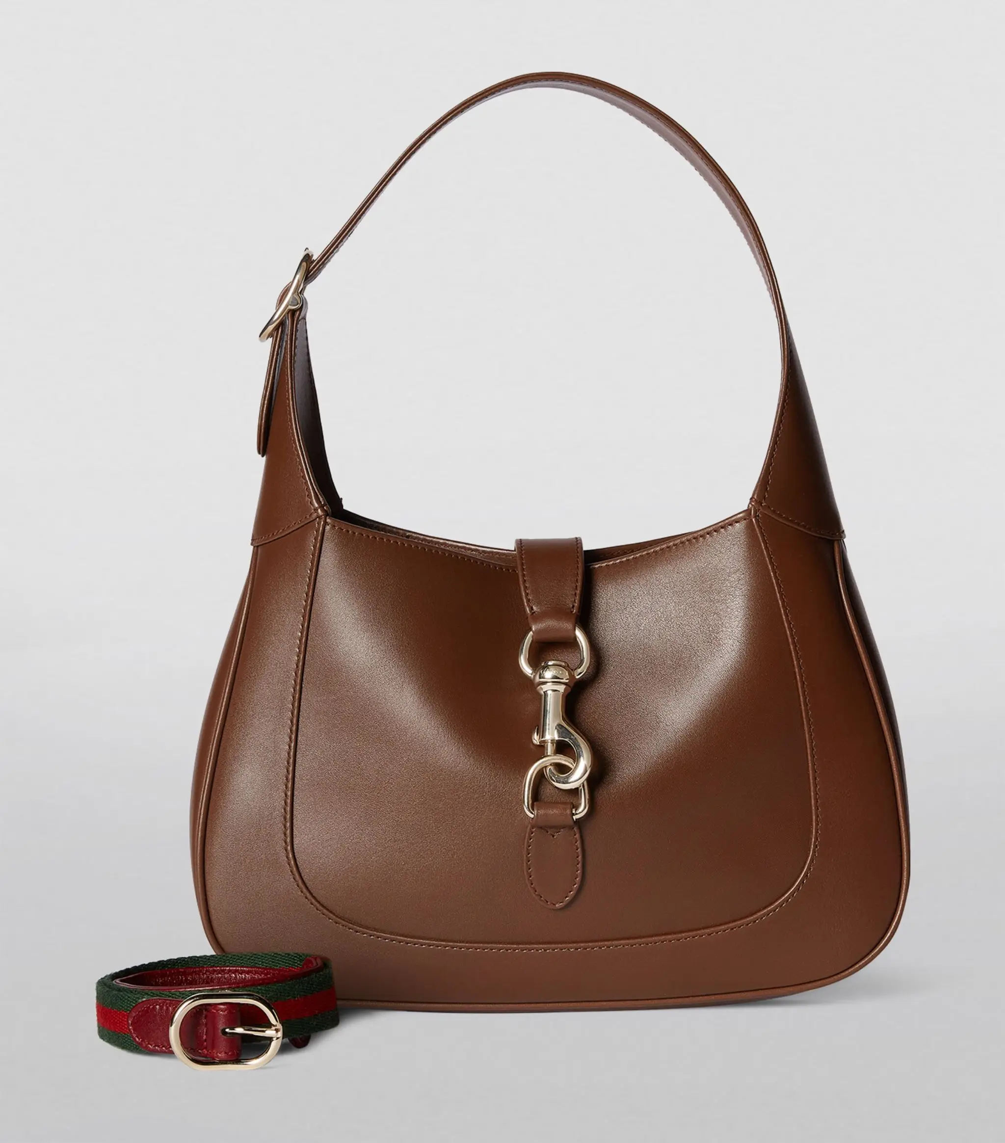 The handbag is nearly identicial to Gucci's iconic Jackie handbag