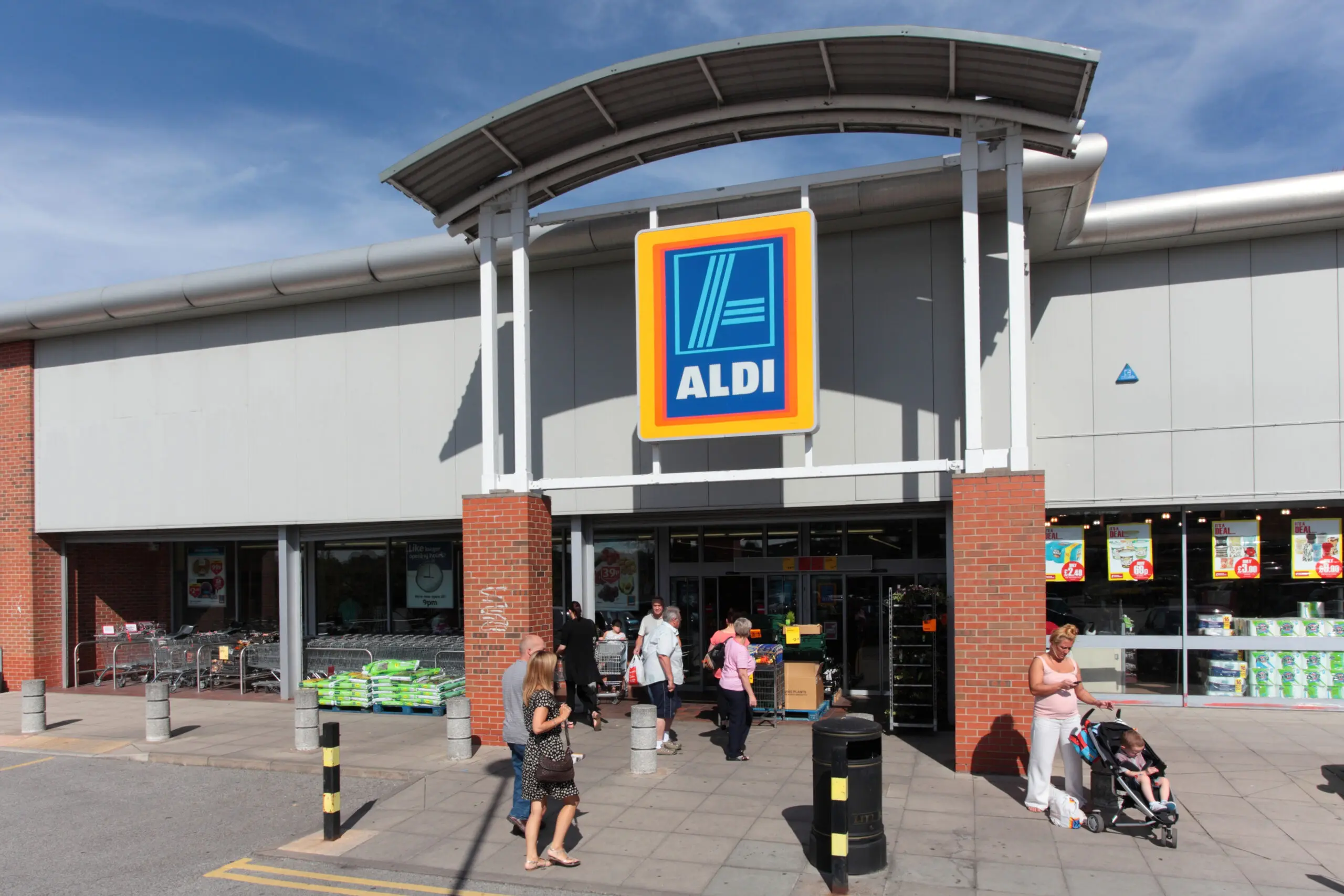 Shoppers are rushing to their nearest Aldi stores to buy 'gorgeous' perfume dupes