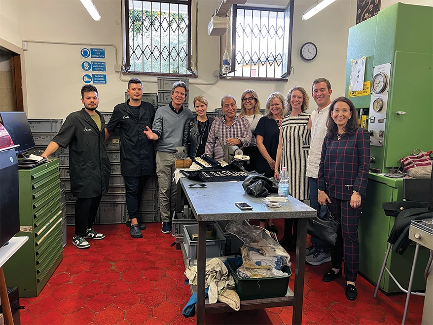 Lisa Bridge (third from right) with a group of editors and jewelry craftspeople in Italy