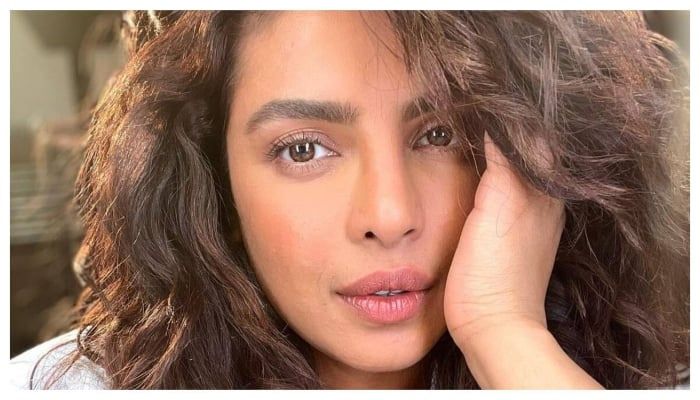 Miss World Priyanka Chopra’s Graceful Response Wins Hearts