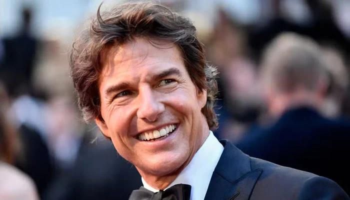 Tom Cruise Getting Cosmetic Surgery Amid Shakira Rumors