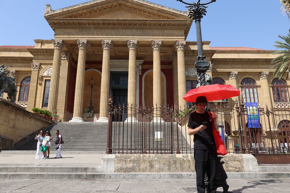 Heatwave: Italy’s major cities on red heat alert