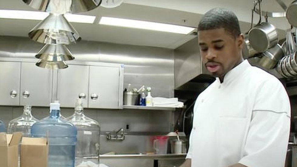 Obamas’ personal chef Tafari Campbell dies in paddleboarding accident