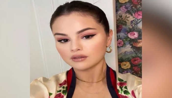 Selena Gomez Thinks Her Mental Health Journey Makes People Less Lonely