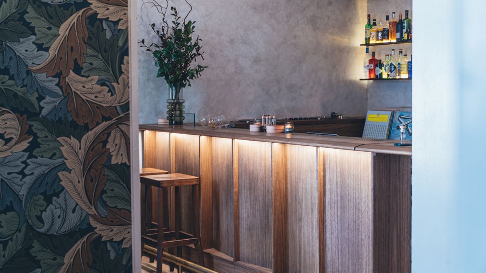 A dive into Melbourne’s best laneway bars, with bar expert Michael Harden