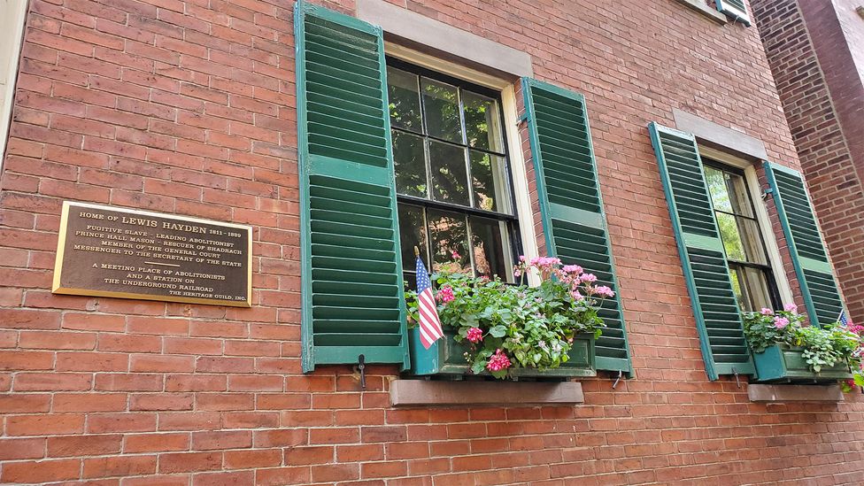 The best of Boston’s hidden history with author and guide Dina Vargo