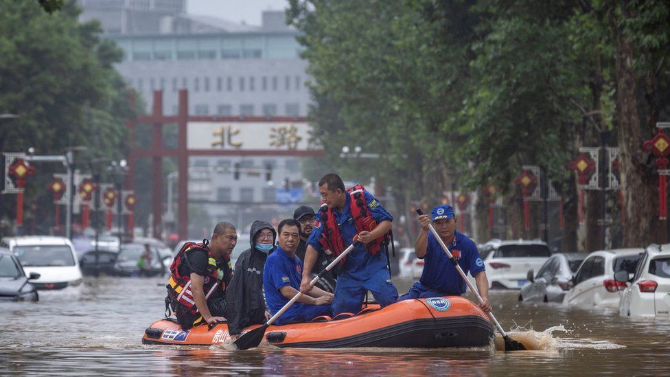 Typhoon Doksuri: Beijing floods death toll rises to 11