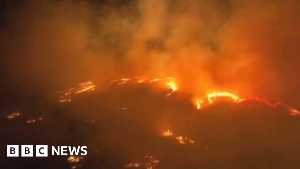 Hawaii wildfires scorched land ‘like an apocalypse’