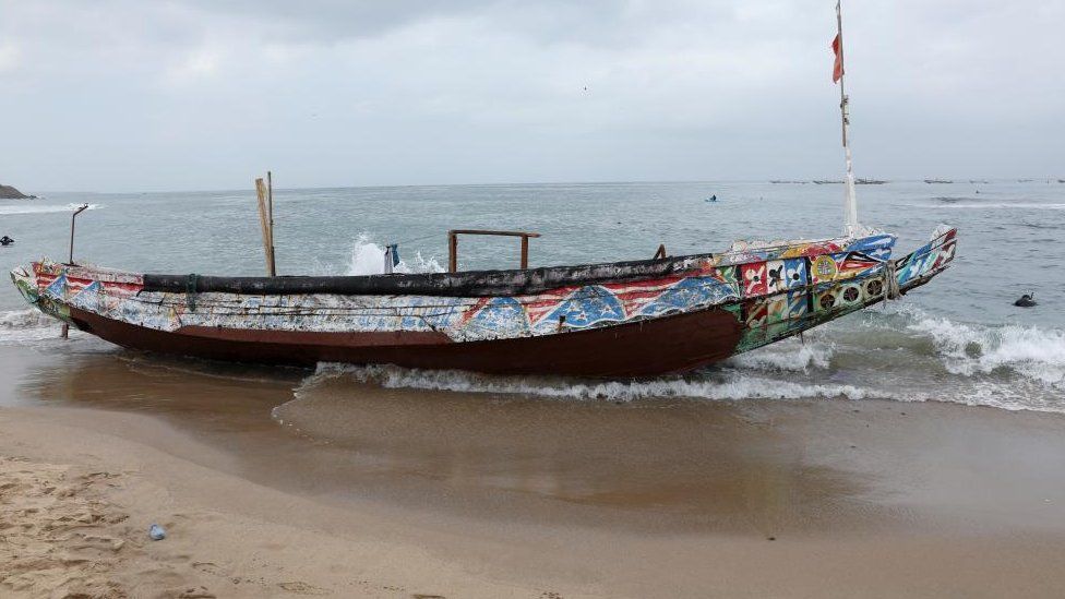 More than 60 drown after migrant boat sinks off Cape Verde coast