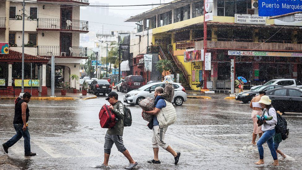 Hurricane Hilary: Category 4 hurricane approaches California