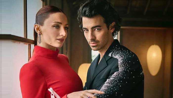 Sophie Turner and Joe Jonas’ Grieving Fans Respond with Cries of ‘Love Is Dead’ Following Their Divorce Announcement