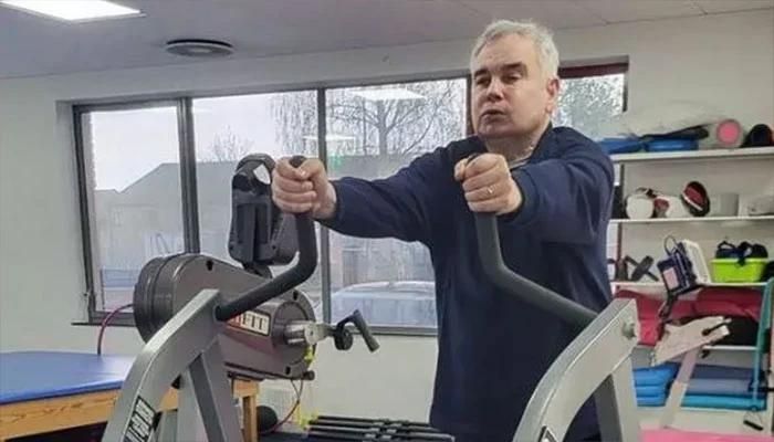 Health Update on Eamonn Holmes’ Spine Stretching Procedure Following Surgery and Fall