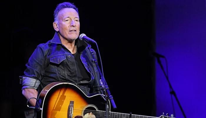 Bruce Springsteen Announces Significant Peptic Ulcer Struggle News