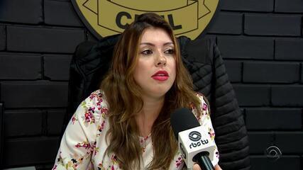 Adolescente esfaqueado após acertar bola de futebol no portão de vizinho no RS perdeu rim, diz delegada