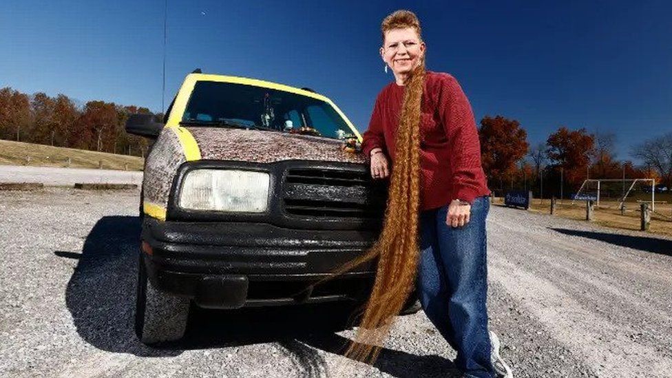 Tennessee woman sets record for world’s longest mullet