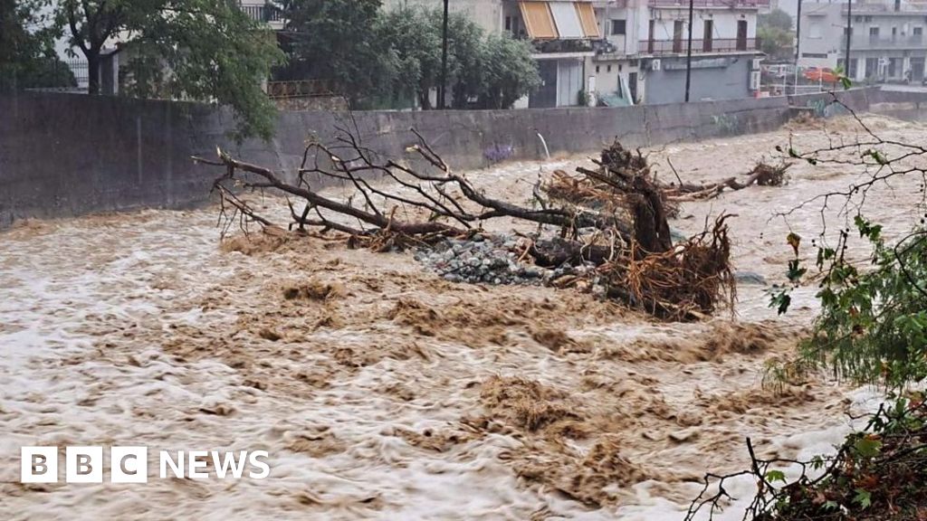 Greece floods: Volos mayor warns ‘stay in your homes!’