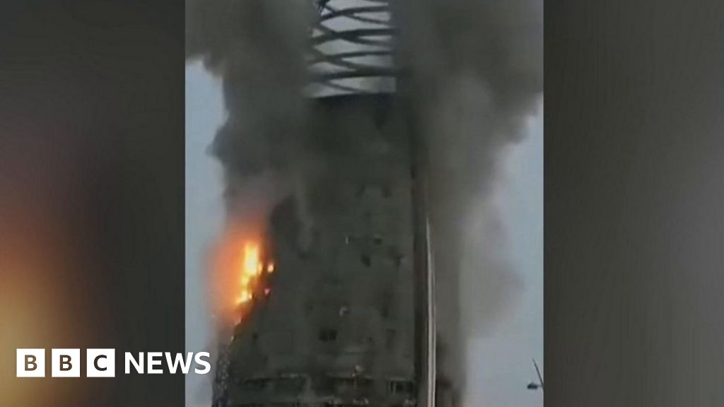 Fire guts landmark Khartoum skyscraper