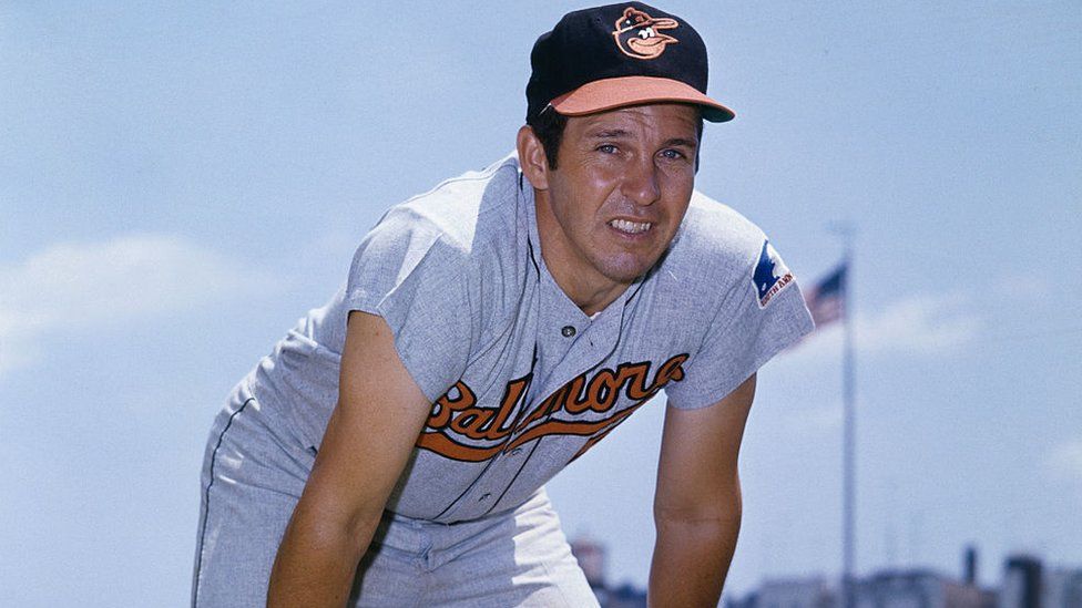 Baltimore baseball legend Brooks Robinson dies at 86