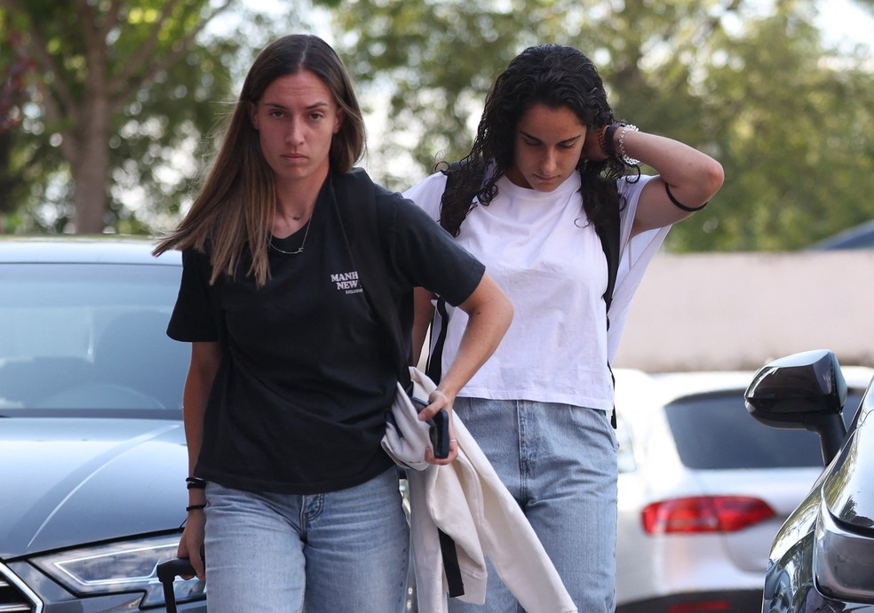 Apesar de boicote, jogadoras da Espanha se apresentam à seleção